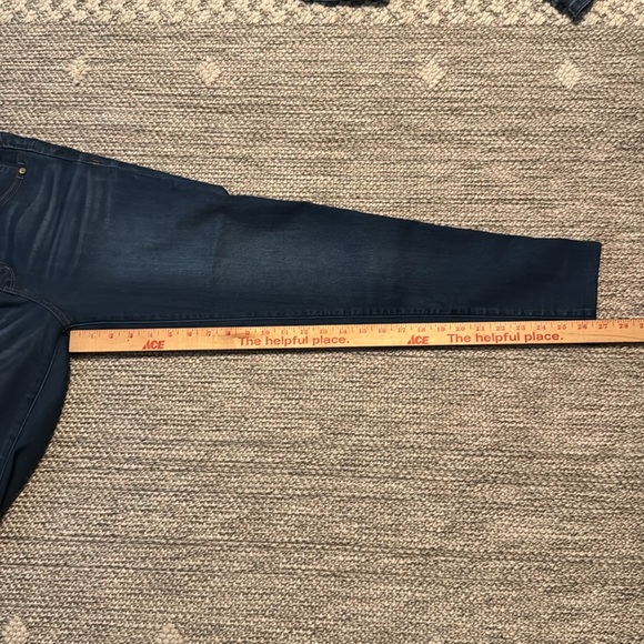 Democracy Denim Jeans Lot of 2 - Picture 11 of 12